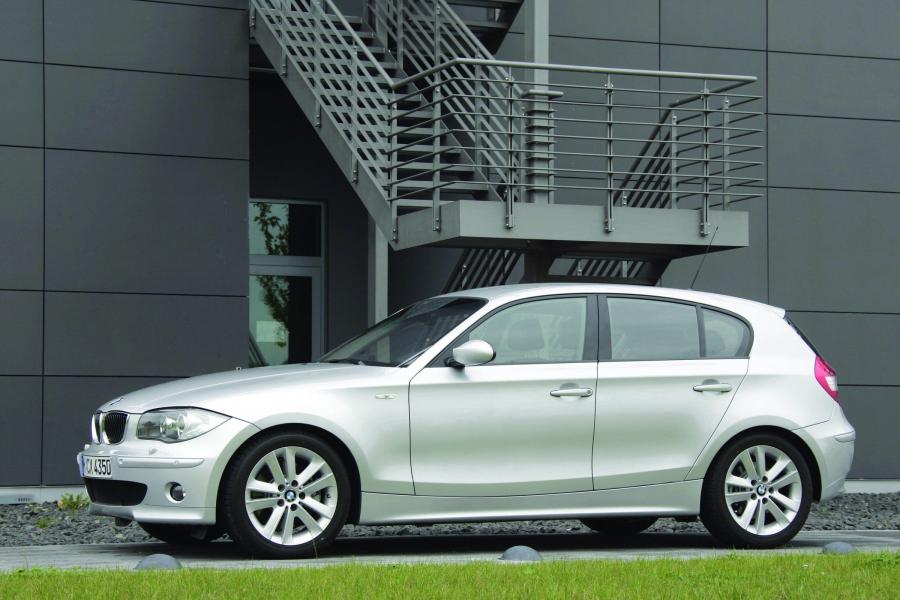  BMW 1-Series 5-Door 2005 года  (фото 65 из 187)